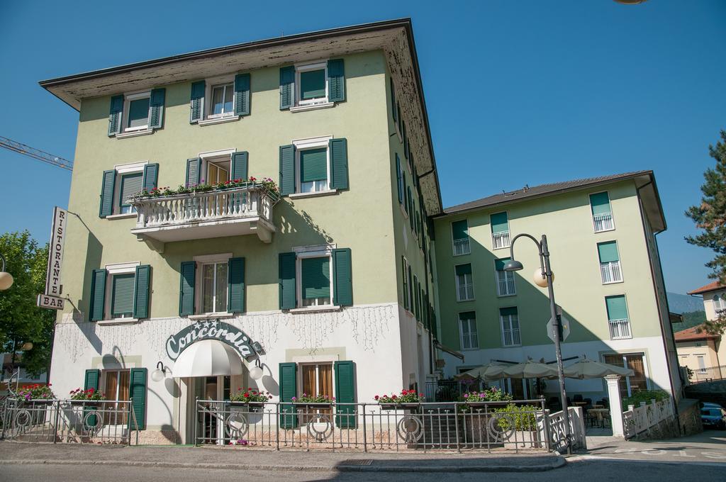 Hotel Concordia Levico Terme Εξωτερικό φωτογραφία